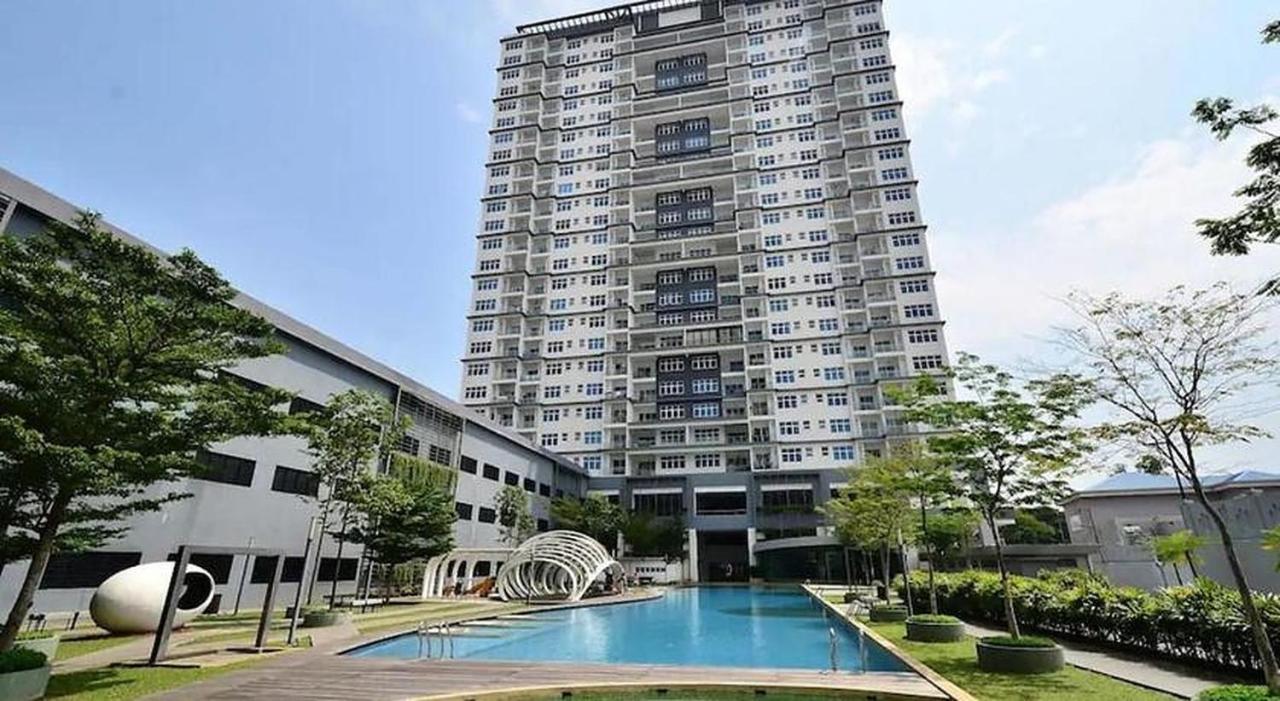 Puchong Skypod Residence @ Hostay Zewnętrze zdjęcie