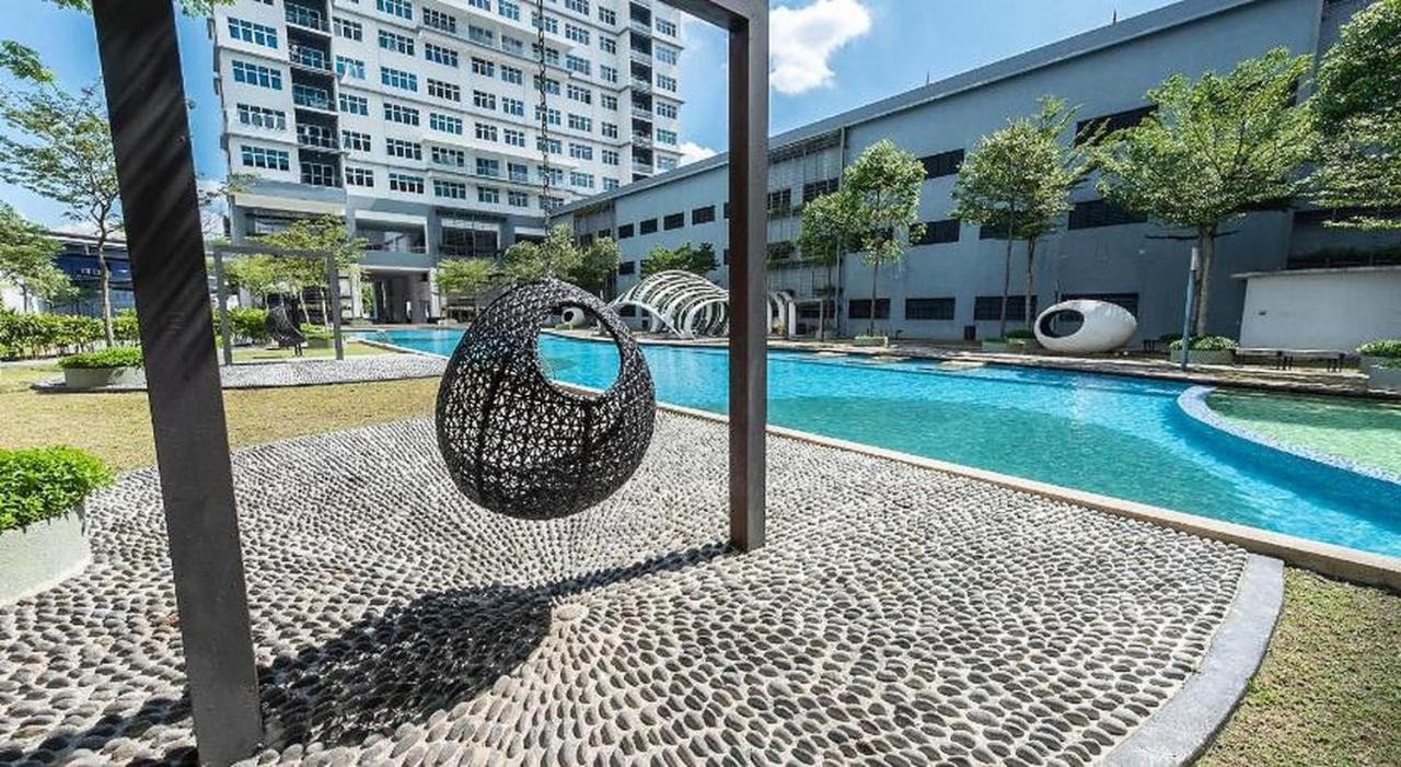 Puchong Skypod Residence @ Hostay Zewnętrze zdjęcie