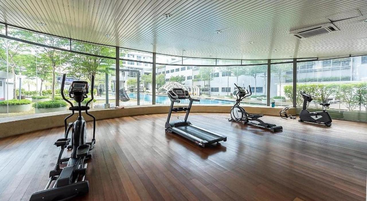 Puchong Skypod Residence @ Hostay Zewnętrze zdjęcie